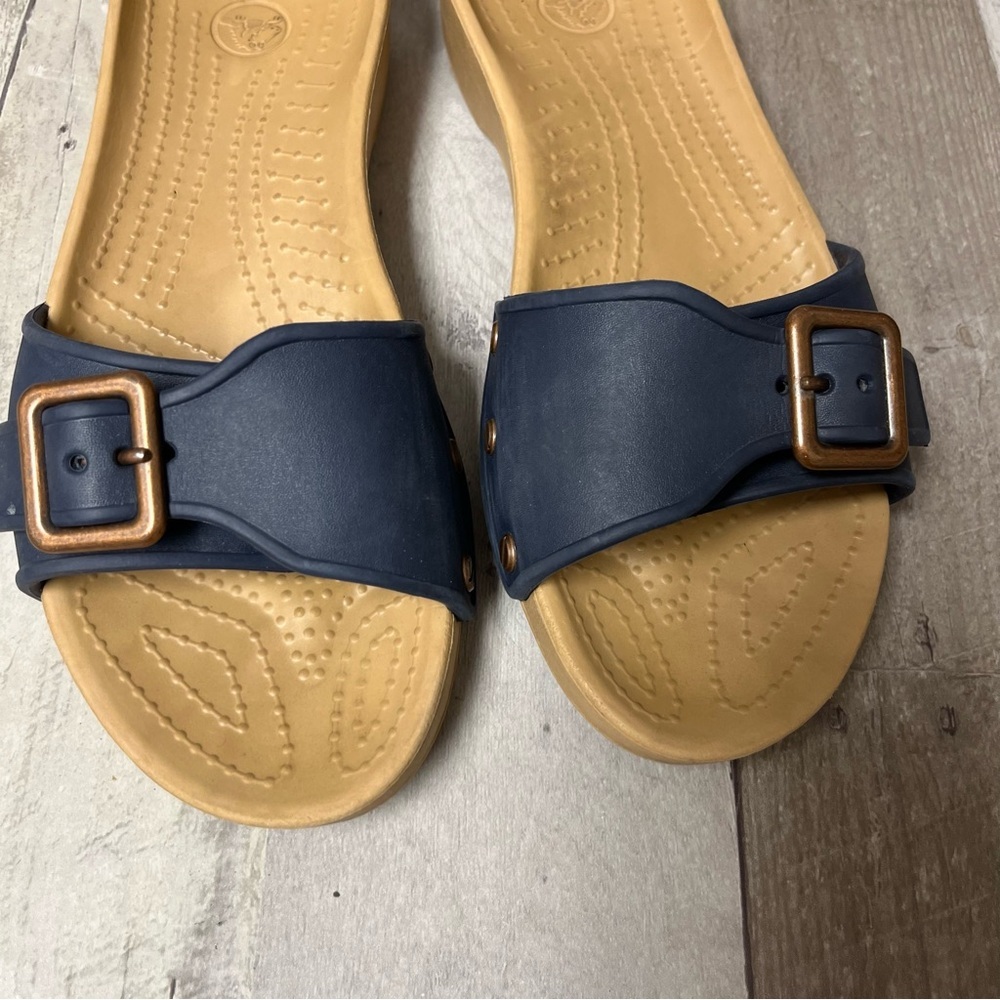 Crocs Sarah Blue Buckle Slip On Sandals Size 9 - Picture 7 of 9